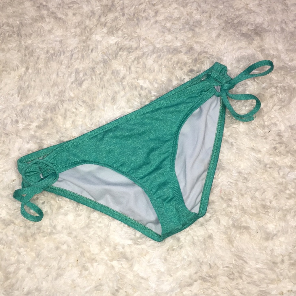 Bikini bottom